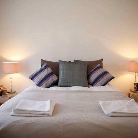 לונדון Beautiful One Bedroom Apartment Walking Distance To Paddington And Hyde Park מראה חיצוני תמונה