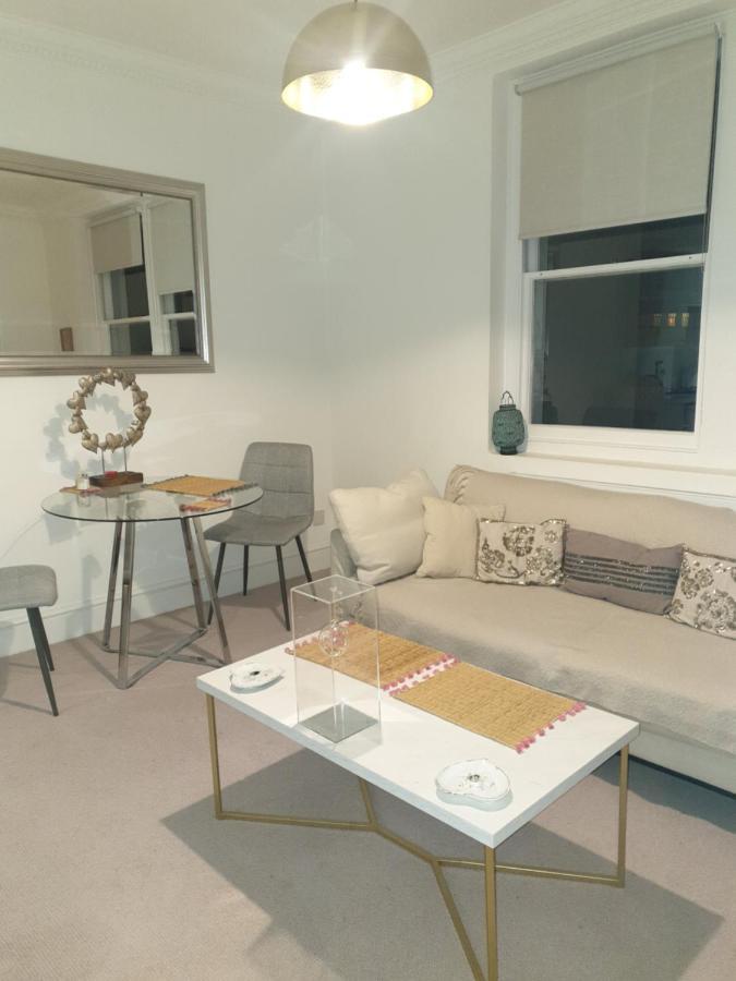 לונדון Beautiful One Bedroom Apartment Walking Distance To Paddington And Hyde Park מראה חיצוני תמונה